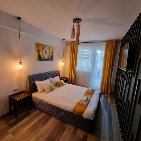 Luxury Apartments Bacău Eksteriør billede