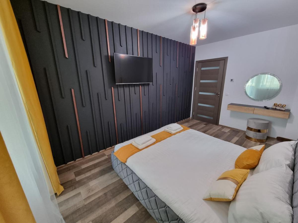 Luxury Apartments Bacău Eksteriør billede