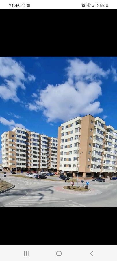 Luxury Apartments Bacău Eksteriør billede