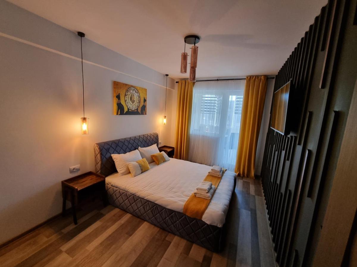 Luxury Apartments Bacău Eksteriør billede