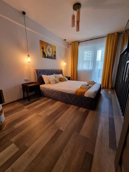 Luxury Apartments Bacău Eksteriør billede