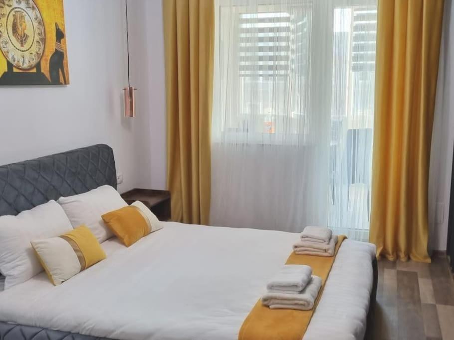 Luxury Apartments Bacău Eksteriør billede